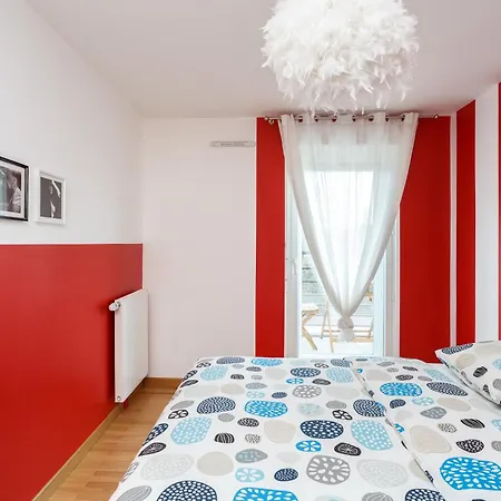 Et Tranquille A Proximite De Paris - Balcon - Parking & Wifi Lejlighed *
